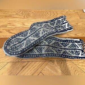Adult mukluk slipper socks